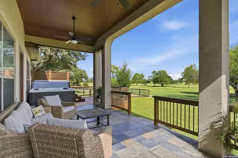 Exterior - 717 Jack Nicklaus, Devine, TX 78016 photo 6 of 8