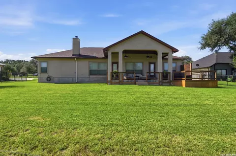 Exterior - 717 Jack Nicklaus, Devine, TX 78016 photo 8 of 8