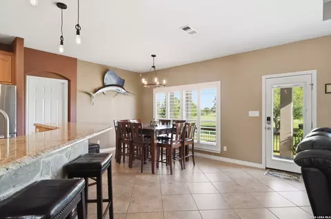 Dining - 717 Jack Nicklaus, Devine, TX 78016 photo 1 of 4