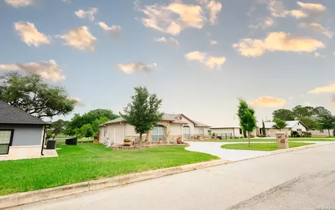 Other - 717 Jack Nicklaus, Devine, TX 78016 photo 11 of 11