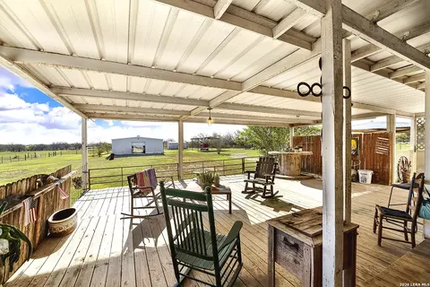 4680 Mount Olive Rd, Adkins, TX 78101