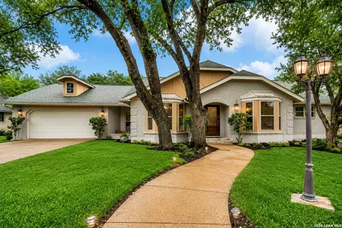 13058 N Hunters Cir, San Antonio, TX 78230