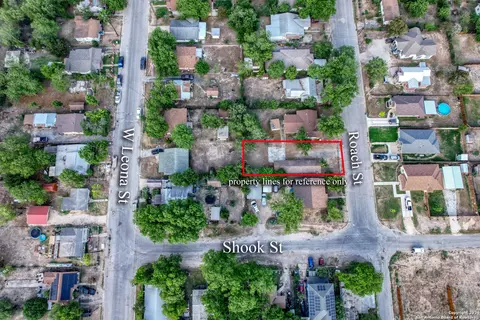 View/Area - 640 Roach St, Uvalde, TX 78801 photo 6 of 6