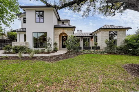 605 Morningside, Terrell Hills, TX 78209