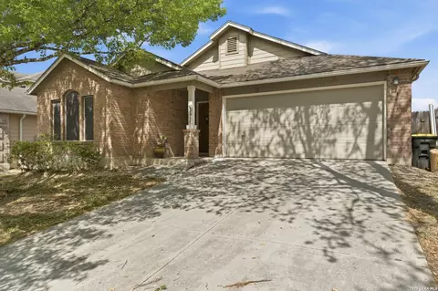 3417 Whisper Blf, Schertz, TX 78108