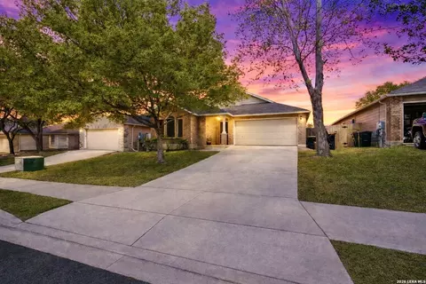 3417 Whisper Blf, Schertz, TX 78108