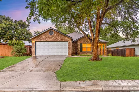 6425 Maverick Oak, San Antonio, TX 78240