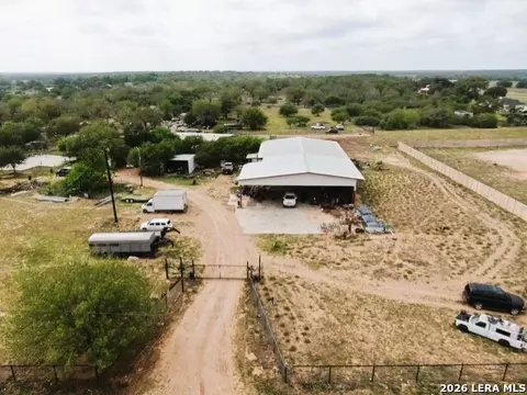View/Area - 81 Stevens Rd, Von Ormy, TX 78073 photo 3 of 6