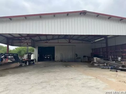 Other - 81 Stevens Rd, Von Ormy, TX 78073 photo 2 of 11