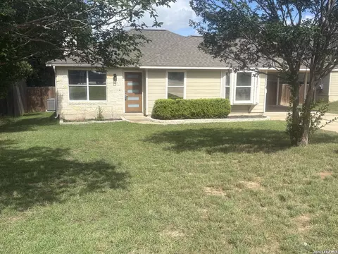 10114 Thomas Ln, Dripping Springs, TX 78620