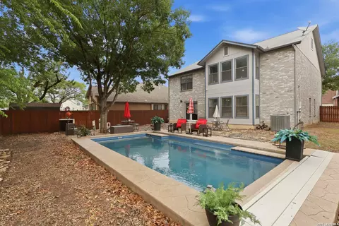 5031 Fawn Lk, San Antonio, TX 78244