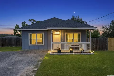 585 Cimarron, Spring Branch, TX 78070