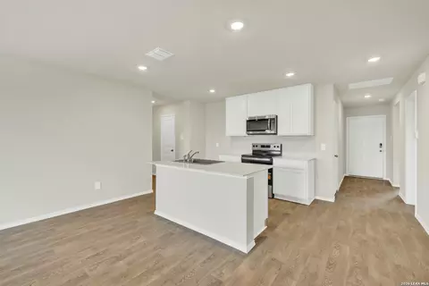 Other - 2122 Windflower Ln, Luling, TX 78648 photo 2 of 24