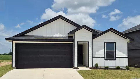 2115 Windflower Ln, Luling, TX 78648
