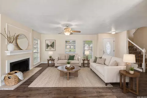 5823 Misty Gln, San Antonio, TX 78247