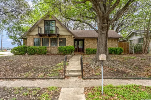 146 Stardream Dr, San Antonio, TX 78216