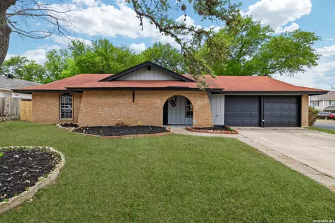 4302 Shallow Water, San Antonio, TX 78233