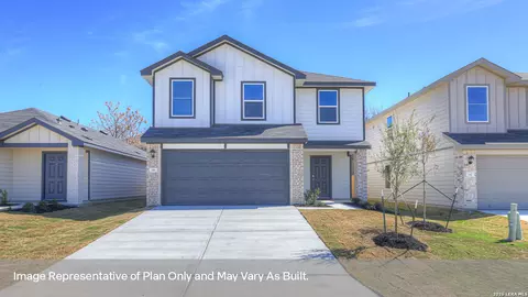1231 Avery Ranch Dr, New Braunfels, TX 78130