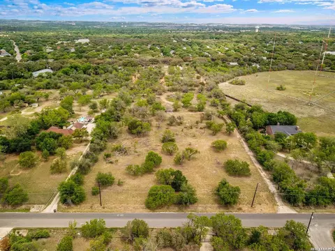 6703 Whitby Rd, San Antonio, TX 78240