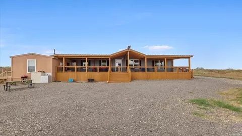 6286 Farm To Market 2146, Jourdanton, TX 78026