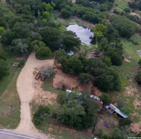 418 Fm 2984, Luling, TX 78648 photo 7