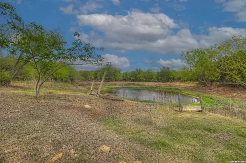 418 Fm 2984, Luling, TX 78648 photo 14