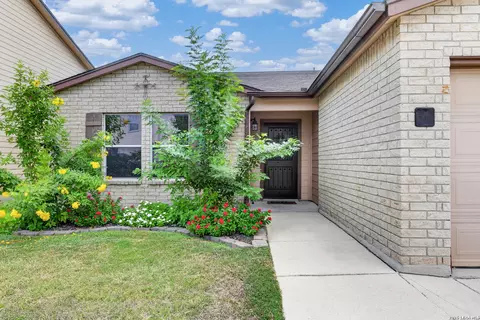 209 Gatewood Fls, Cibolo, TX 78108