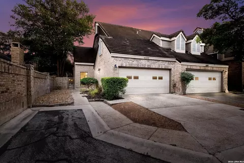 4402 Bending Oak, San Antonio, TX 78249