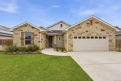238 Iron Gate, Pleasanton, TX 78064
