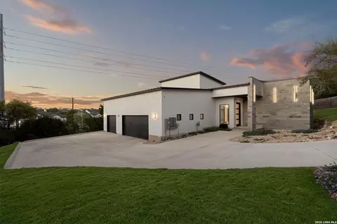 25424 Fairway Vw, San Antonio, TX 78260