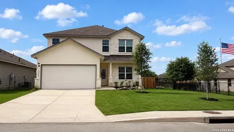 22020 Reading Grn, San Antonio, TX 78261
