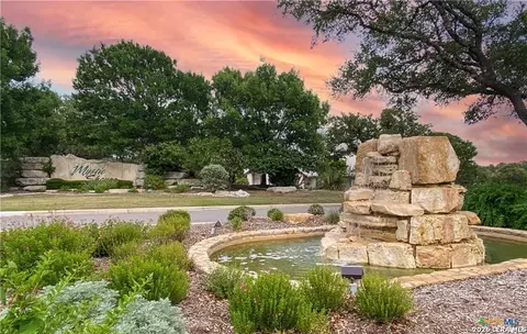 523 Mystic Pkwy, Spring Branch, TX 78070