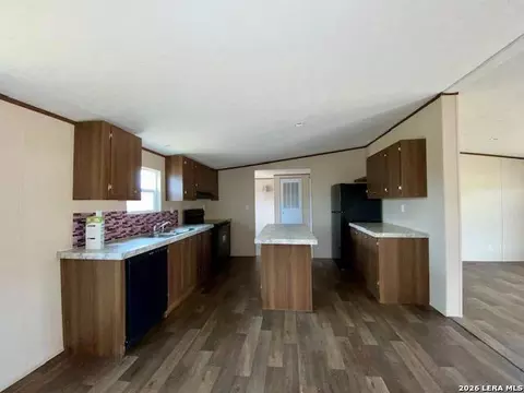 1207 Long Leaf Pine St, Huffman, TX 77336 photo 7