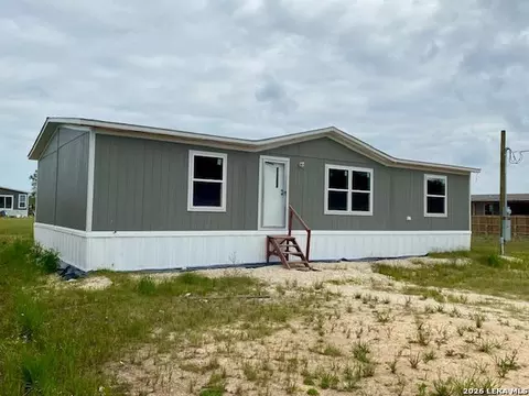 1207 Long Leaf Pine St, Huffman, TX 77336 photo 2