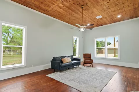 Living - 309 E Houston St, Knippa, TX 78870 photo 2 of 2