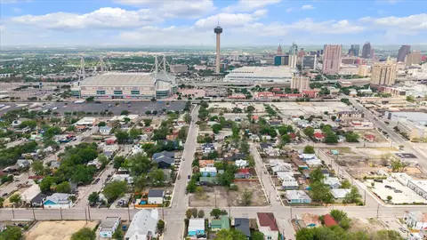 427 Montana, San Antonio, TX 78203