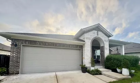 142 Willamette Way, Kyle, TX 78640