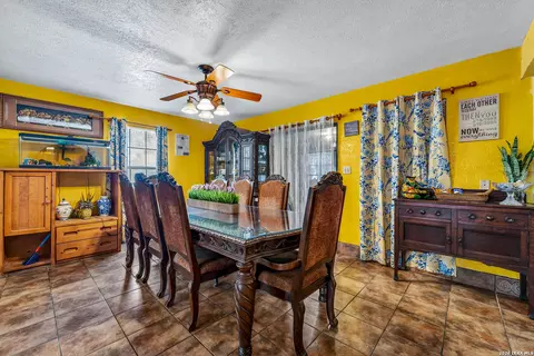Dining - 903 E Westmeyer, Poth, TX 78147 photo 1 of 2