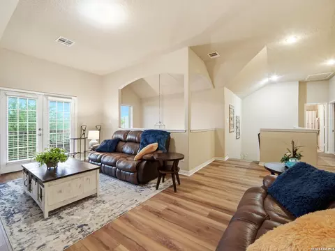 1904 Twisted Riv, New Braunfels, TX 78130
