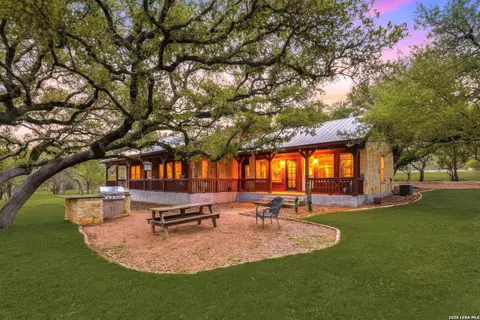 213 Timber Vw, Boerne, TX 78006