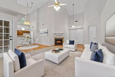 3757 Hunters Gln, Schertz, TX 78108