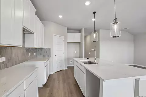 2810 Clemente Way, Converse, TX 78109 photo 17