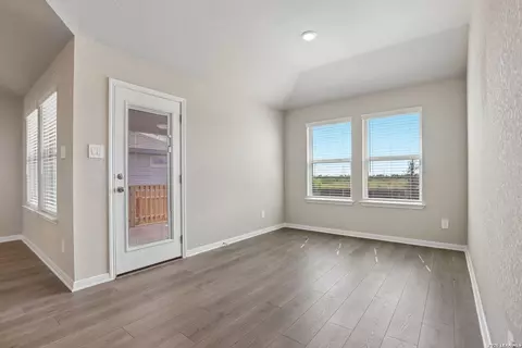 2810 Clemente Way, Converse, TX 78109 photo 9