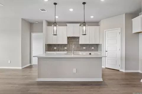 2810 Clemente Way, Converse, TX 78109 photo 19