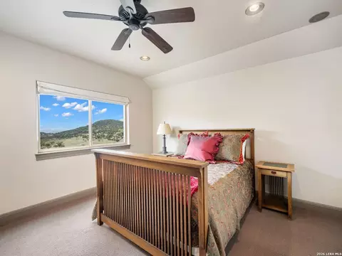 Bedroom - 2601 B And R Rd, Utopia, TX 78884 photo 4 of 4