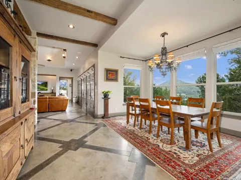 Dining - 2601 B And R Rd, Utopia, TX 78884 photo 1 of 2