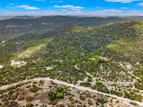 View/Area - 2601 B And R Rd, Utopia, TX 78884 photo 2 of 11