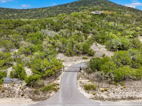 Other - 2601 B And R Rd, Utopia, TX 78884 photo 2 of 17
