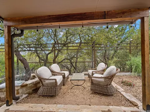 Exterior - 2601 B And R Rd, Utopia, TX 78884 photo 18 of 18