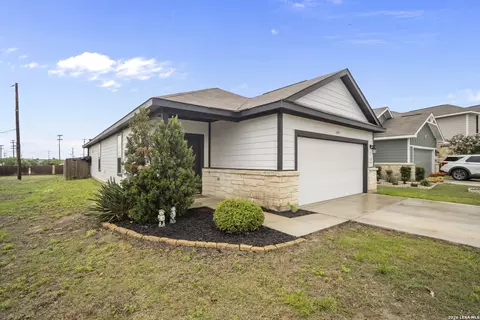 6238 Longhurst, San Antonio, TX 78218